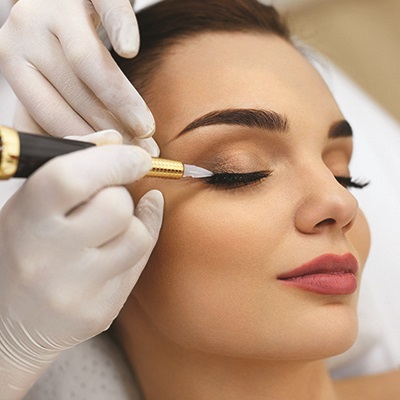 SUNRISE NAILS AND SPA - permanent makeup